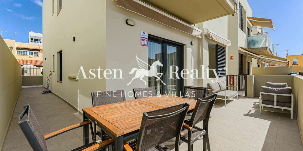 2 Bedroom Apartment - Las Rosas