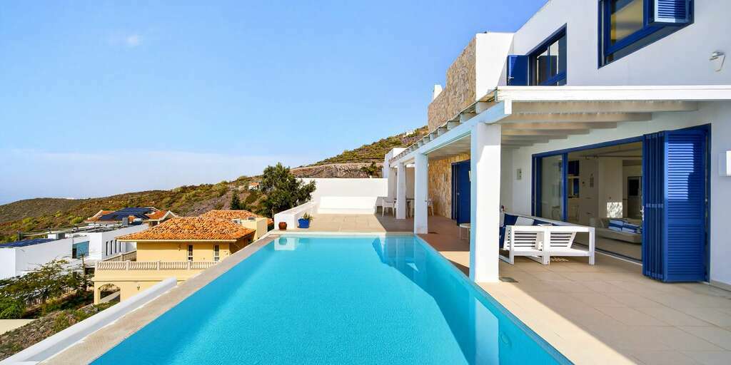 Luxury 5 Bedroom Villa - Roque del Conde