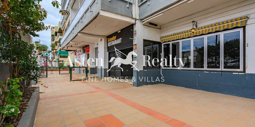 Business - Los Cristianos - Chitamar