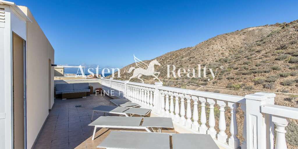 3 Bedroom Penthouse - Palm Mar - Residencial Primavera