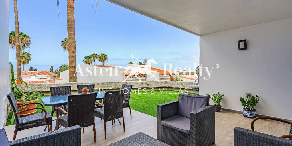 2 Bedroom Apartment - San Eugenio Alto - Island Village