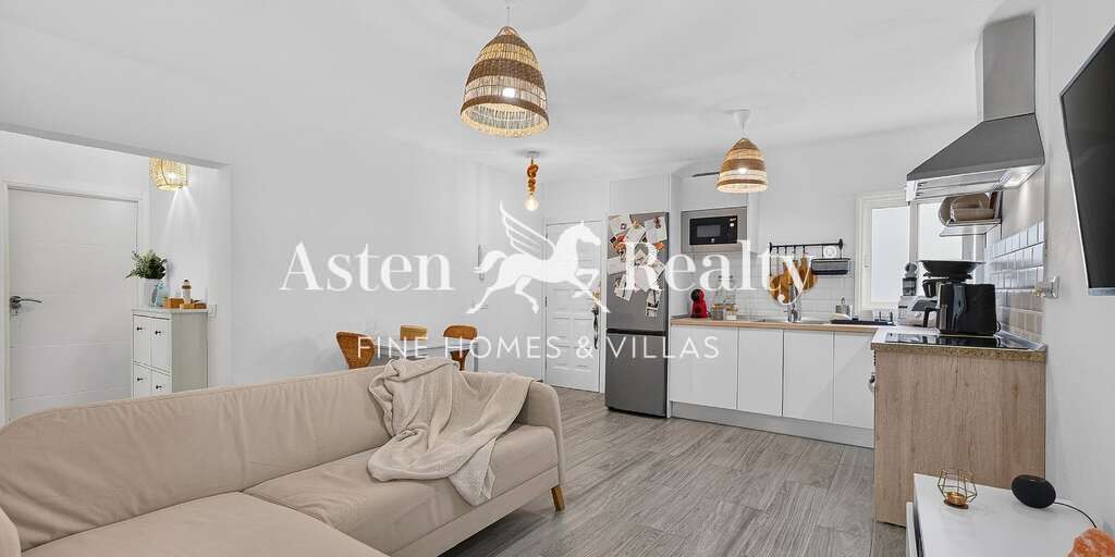 2 Bedroom Apartment - Los Abrigos