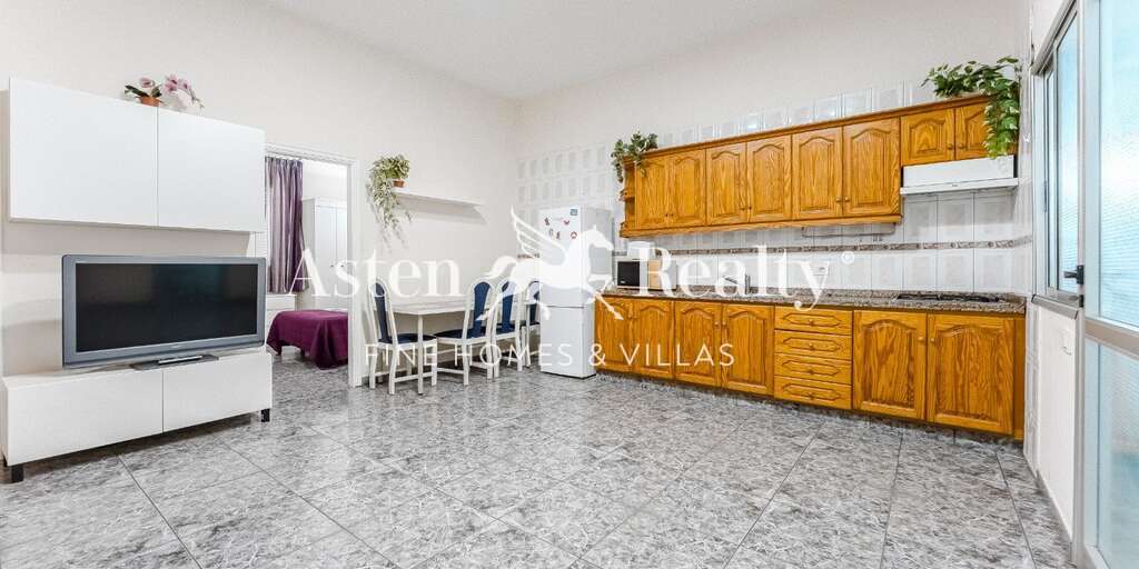 2 Bedroom Apartment - El Fraile