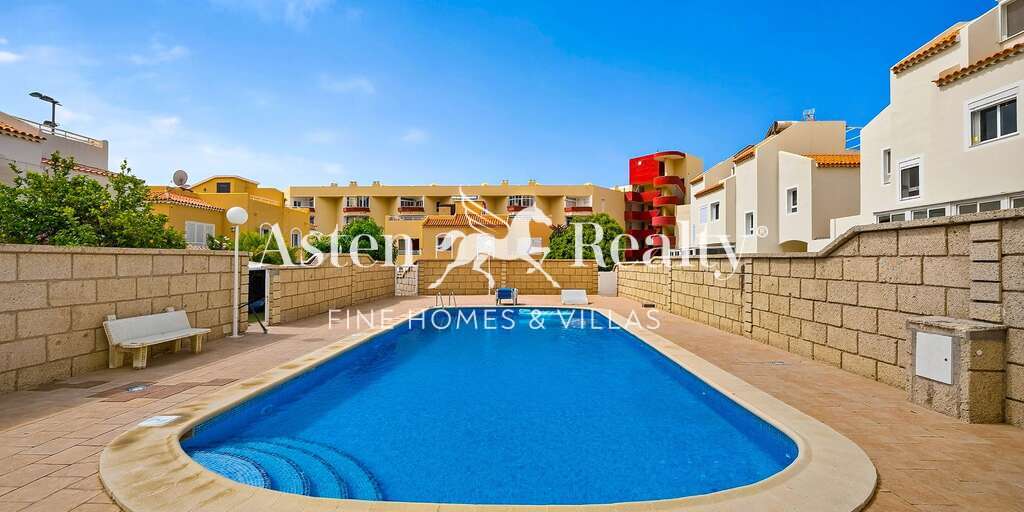 4 Bedroom Townhouse - El Madroñal