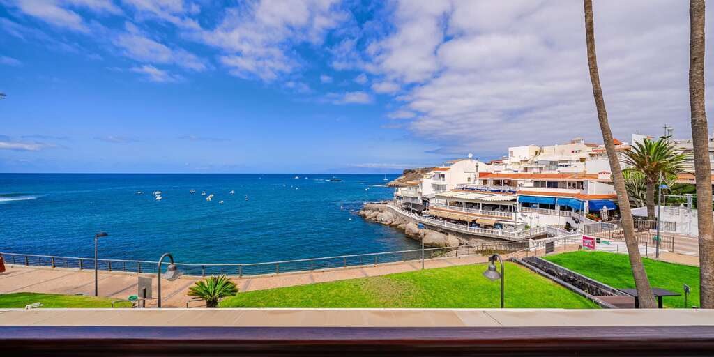 Seafront 1 Bedroom Apartment - La Caleta - Terrazas de La Caleta