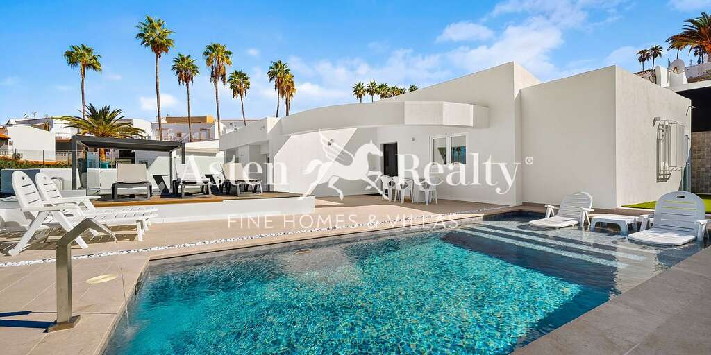3 Bedroom Villa - San Eugenio Alto - Roque Villas