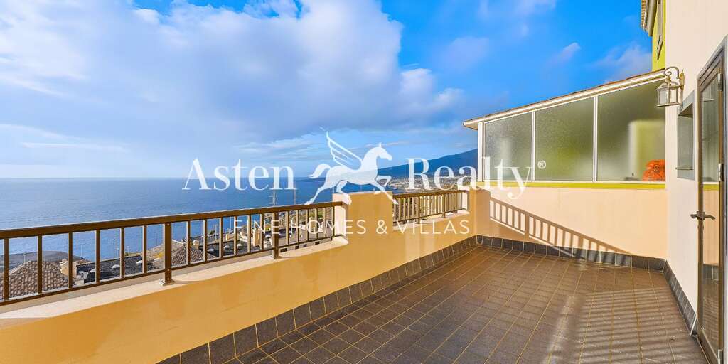 6 Bedroom Townhouse - Candelaria